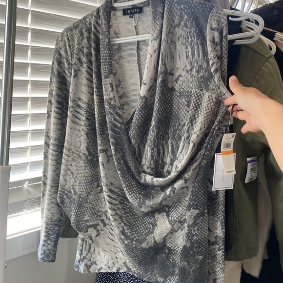 Long sleeve Snake print size S Brand: 1.State - Picture 4 of 4